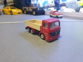 Image 1 of 4