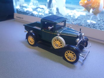 Image 1 of 6