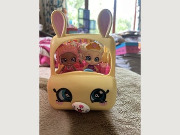 Image 1 of 7