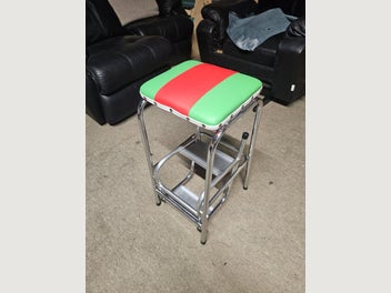 Image 1 of 5
