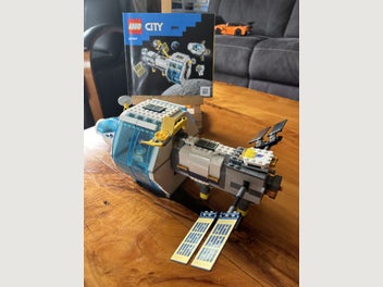 Image 1 of 5