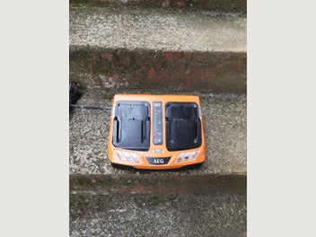 Image 1 of 1
