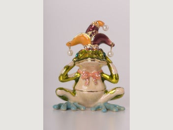 Image 1 of 8