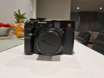 Image 1 of 5