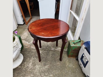 Image 1 of 5