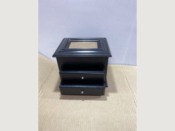 Image 1 of 8