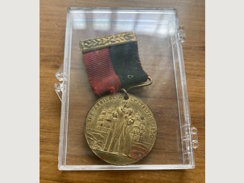 Image 1 of 6