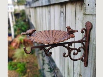 Image 1 of 7