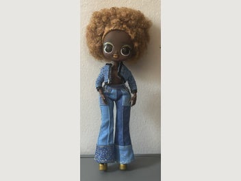 Image 1 of 4