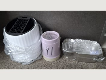 Image 1 of 6