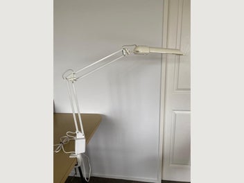 Image 1 of 7
