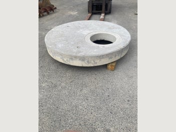 Image 1 of 7