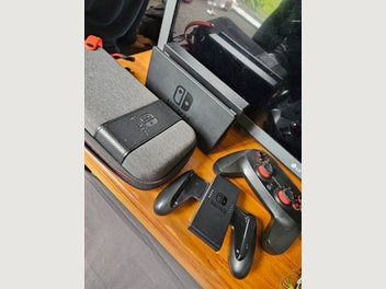 Image 1 of 5