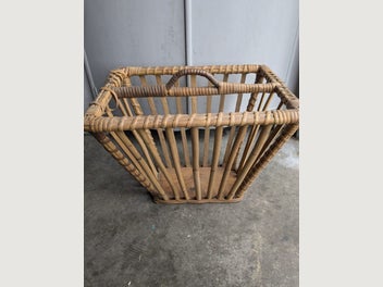Image 1 of 6