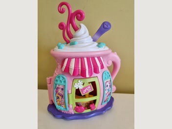 Image 1 of 8