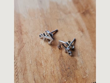 Image 1 of 4