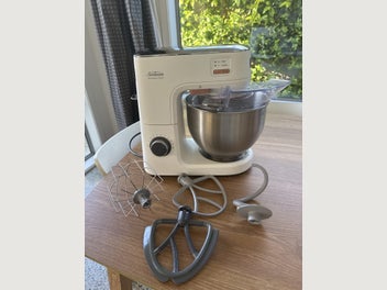 Image 1 of 4