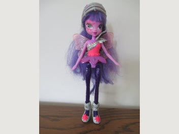 Image 1 of 4