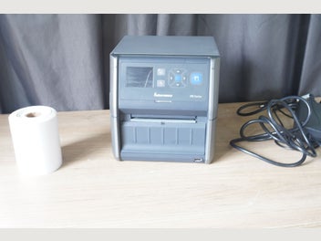 Image 1 of 6