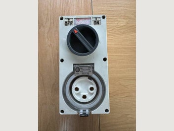 Image 1 of 5