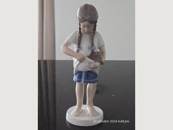 Image 1 of 6