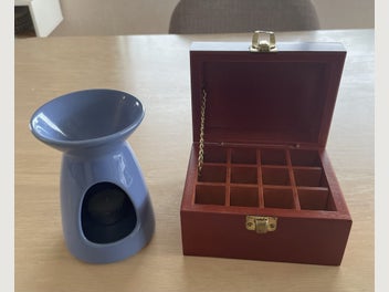 Image 1 of 4