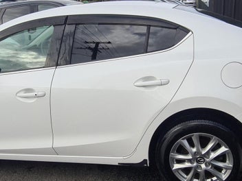 Image 1 of 20