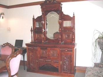 Image 1 of 7