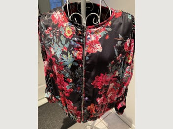 Image 1 of 8