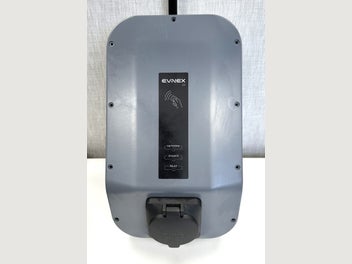 Image 1 of 5