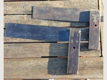 Image 1 of 2
