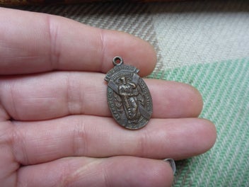 Image 1 of 2