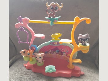 Image 1 of 4
