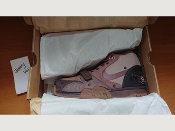 Image 1 of 8