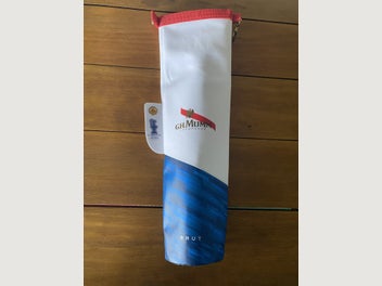 Image 1 of 6