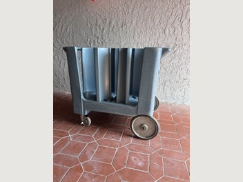 Image 1 of 5
