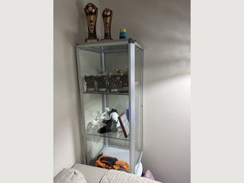 Image 1 of 3