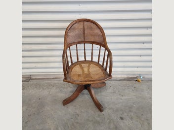 Image 1 of 7