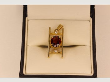 Image 1 of 5