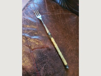 Image 1 of 4