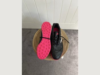 Image 1 of 4