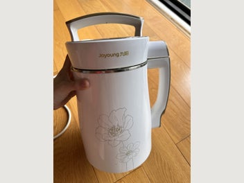 Image 1 of 7