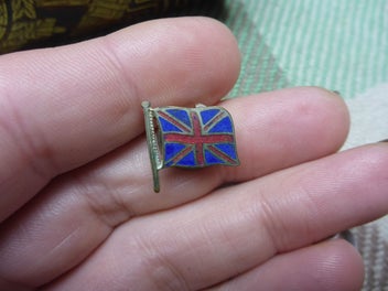 Image 1 of 2