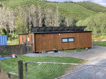 Image 1 of 20