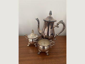 Image 1 of 6