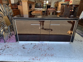 Image 1 of 20