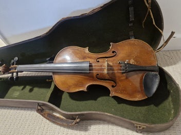 Image 1 of 18