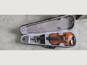 Image 1 of 6