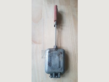Image 1 of 4