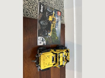 Image 1 of 7
